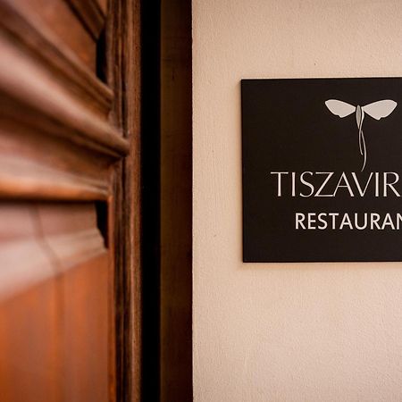 Hotel Tiszavirág Szeged Esterno foto